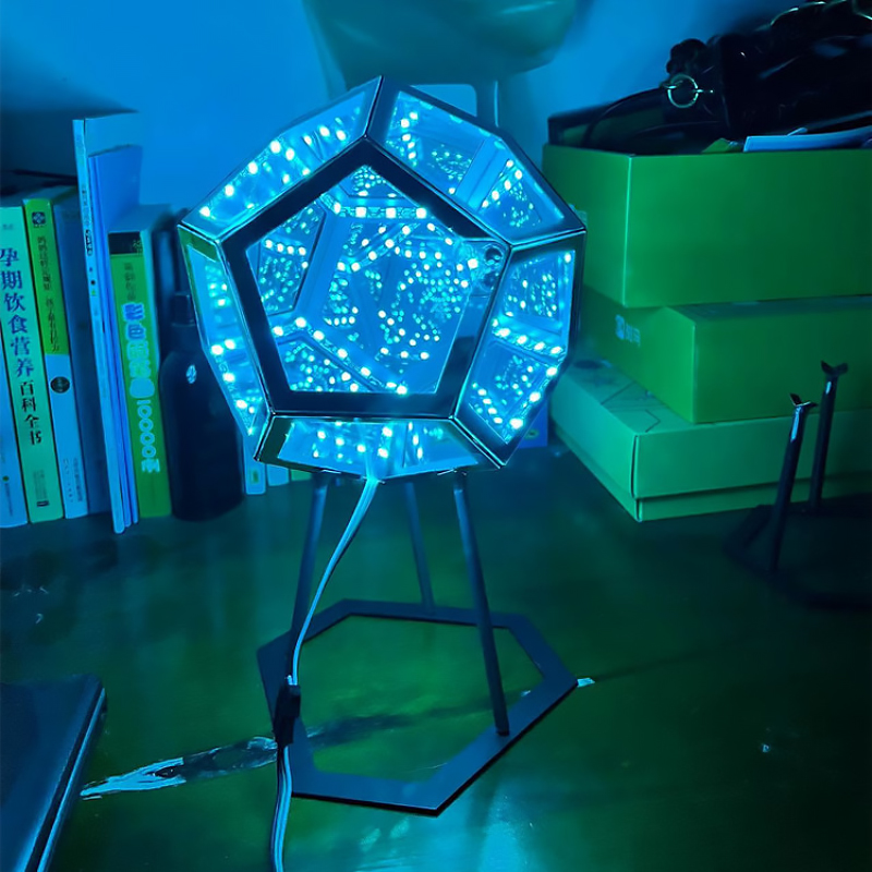 Dodecaedron Color Art Light, Fantasy Geometry Space LED Art Lamp, USB  Charging Christmas Gifts